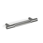 Bar Pull Centre Flute 126 (96hs) in Brushed Graphite